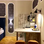 Im Thueringer Hof Berlin