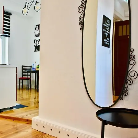 Im Thueringer Hof * Berlin